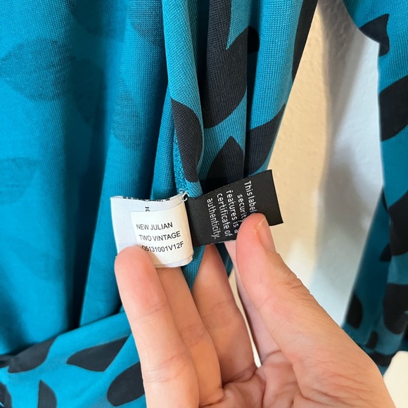 DIANE VON FURSTENBURG DVF Julian Little Leaves Teal Wrap Dress Size 4 - Picture 8 of 12
